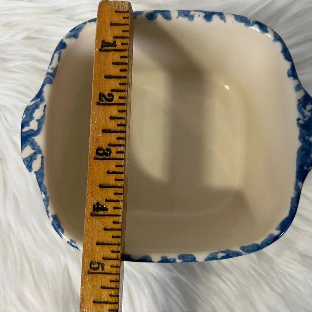Gerald E. Henn Spongeware Small Casserole Dish Roseville Stoneware Blue Cream
